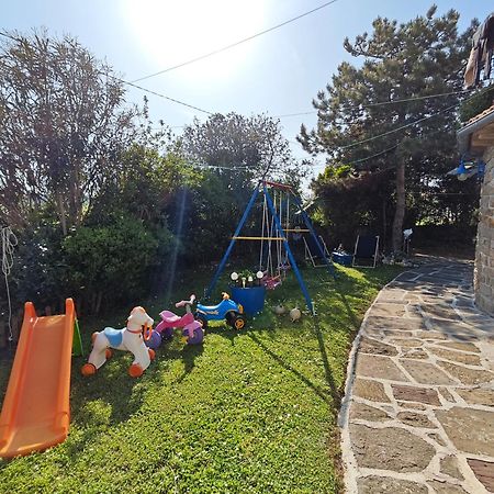 Cozy Istrian House Guest House Izola Bagian luar foto